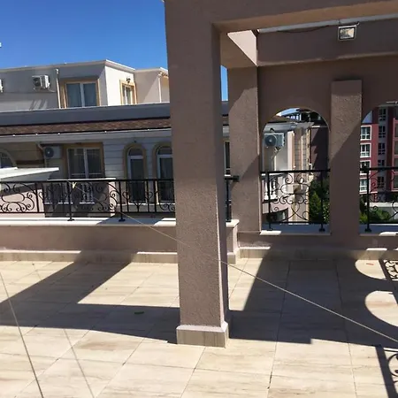 Vase Апарт-отель