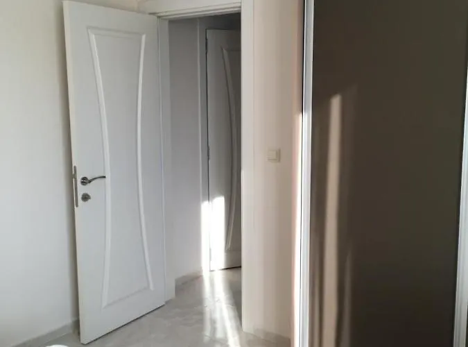 Апартхотел Vase 3*