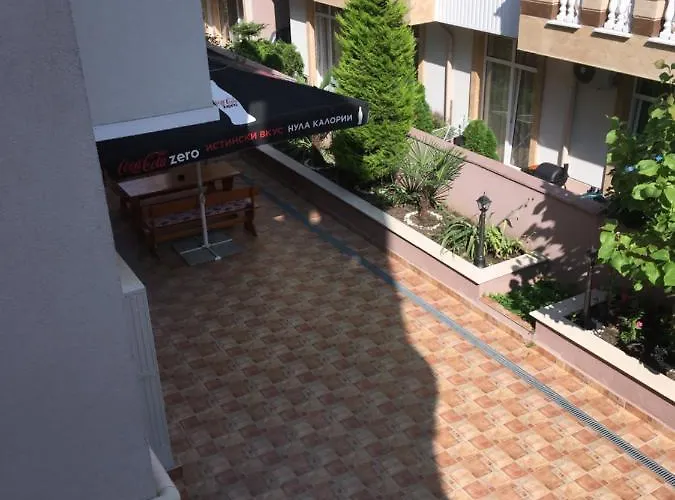 Апартхотел Vase Равда