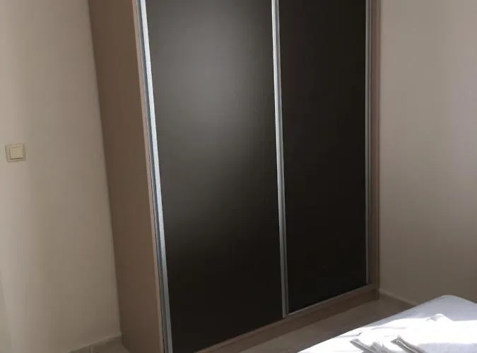 Апартхотел Vase Равда