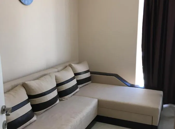 Апартхотел Vase 3*